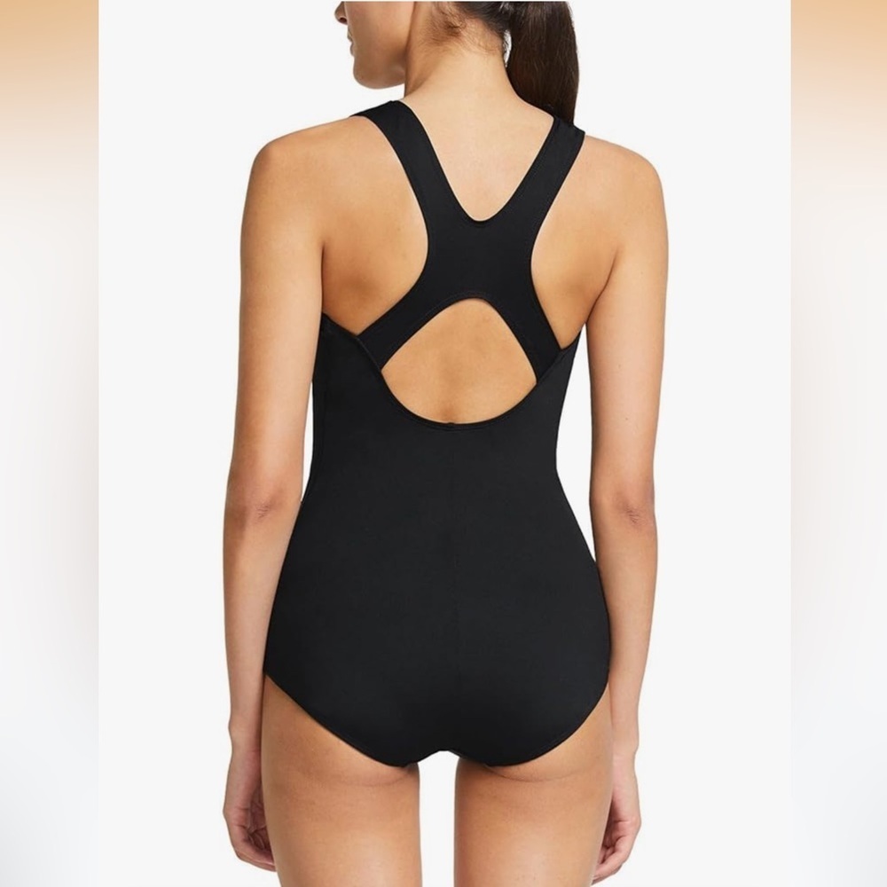 baleaf Women's Racerback Athletic One Piece Modest
Bathing Suit 42/XXL/0151